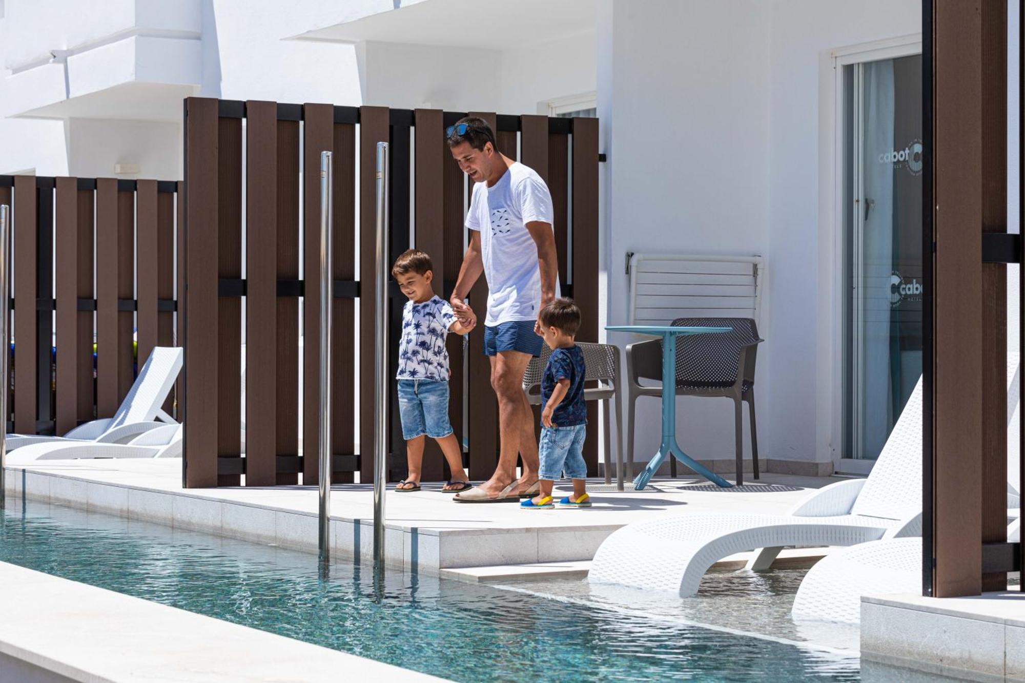 Cabot Hobby Club Apartments Puerto Pollensa Exterior foto
