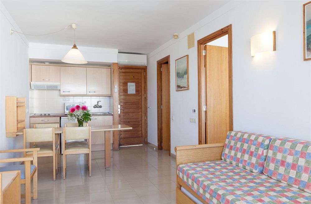 Cabot Hobby Club Apartments Puerto Pollensa Exterior foto
