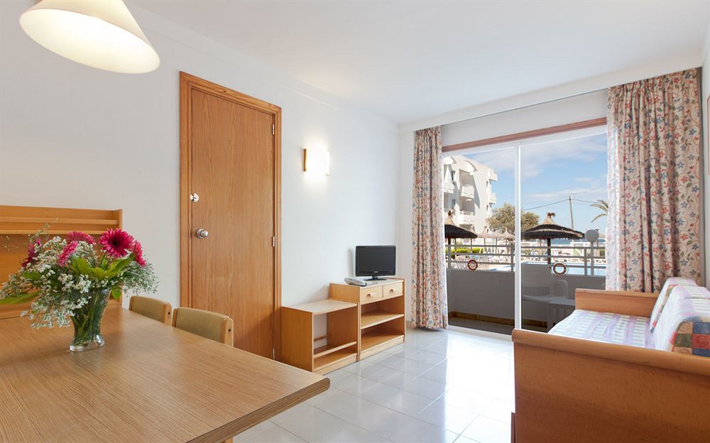Cabot Hobby Club Apartments Puerto Pollensa Exterior foto